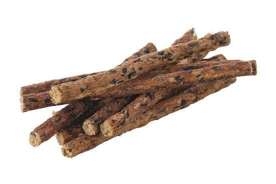 Колбаски из лося с рябиной